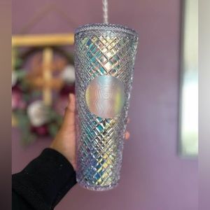 New Starbucks Holiday 2022 White Crystal Iridescent Jeweled Tumbler | Venti